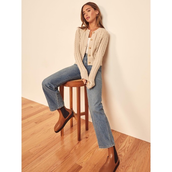 Reformation Sweaters - NWT Reformation Foret Cropped Cardigan Cream V Neck Button L